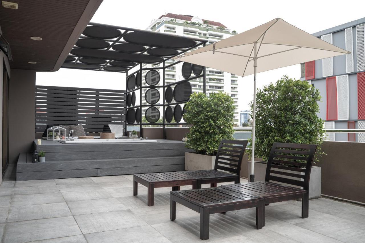 Thea Private Suites By Th District Bangkok Exteriör bild