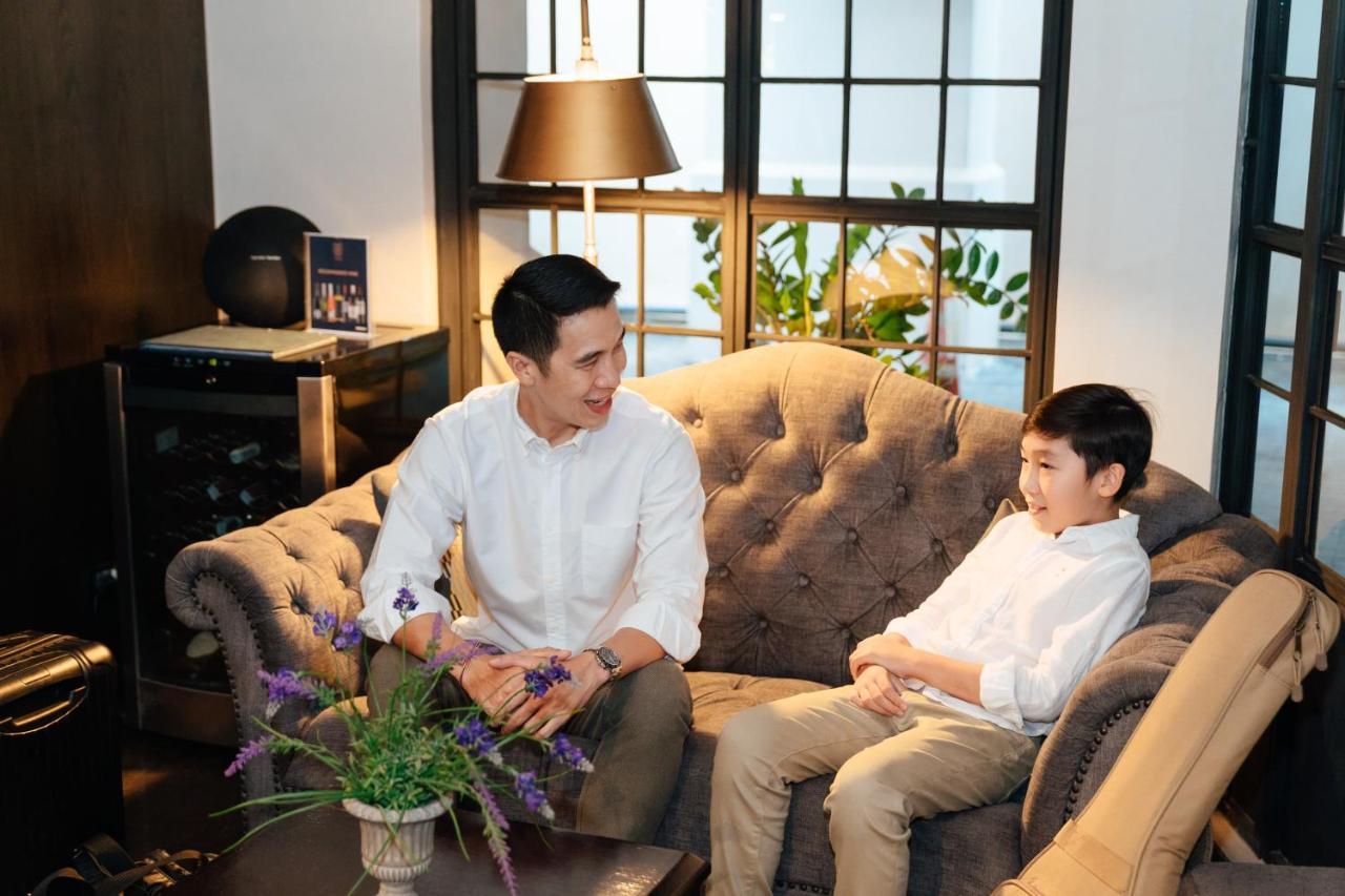 Thea Private Suites By Th District Bangkok Exteriör bild