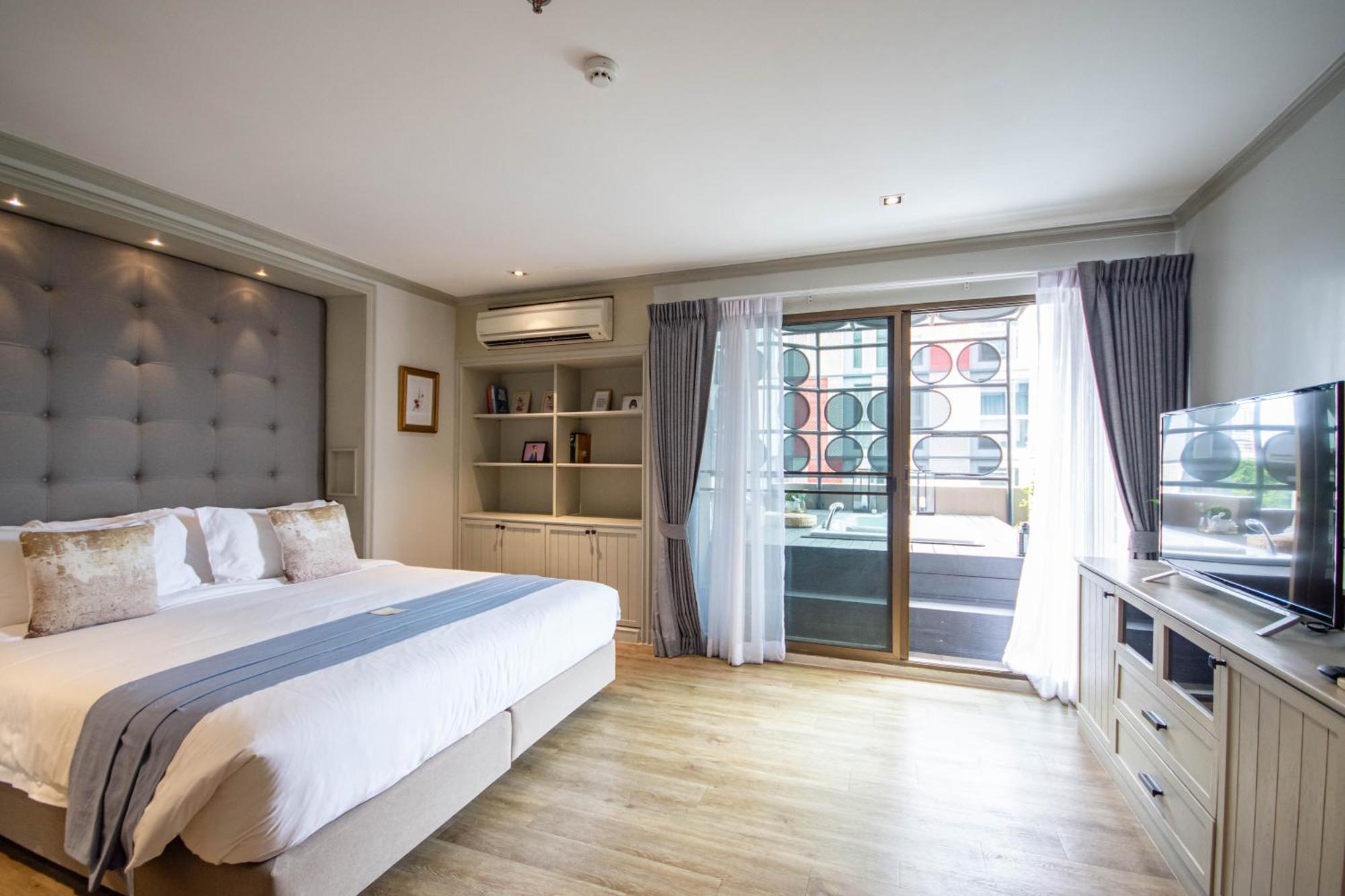 Thea Private Suites By Th District Bangkok Exteriör bild