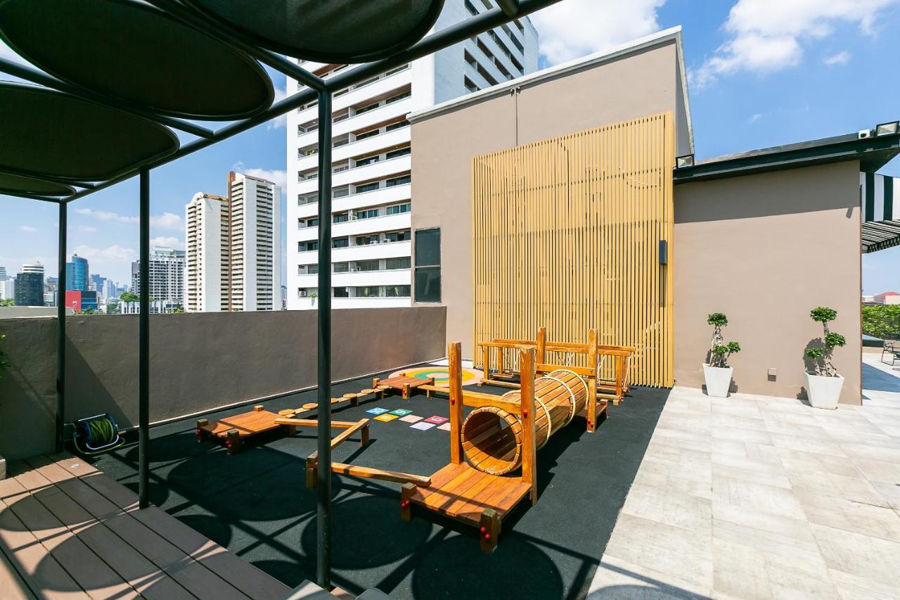 Thea Private Suites By Th District Bangkok Exteriör bild